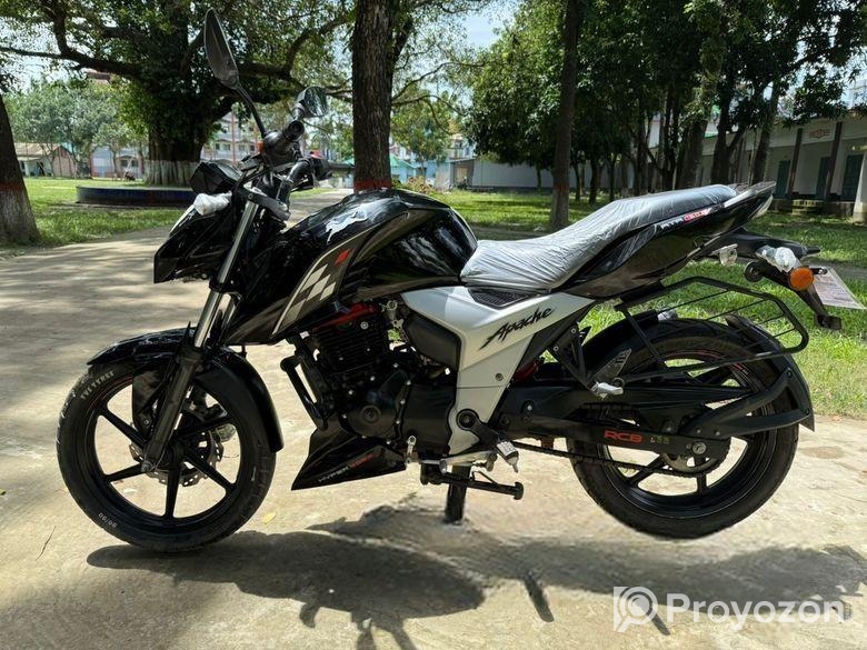 TVS Apache RTR 160 2024