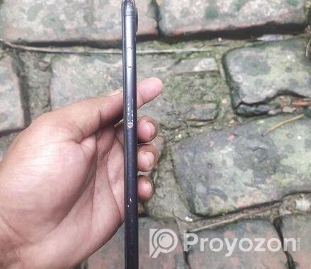 Apple iPhone 7 Plus . (Used)