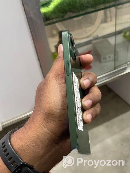 Apple iPhone 13 Bh89% waterproof (Used)