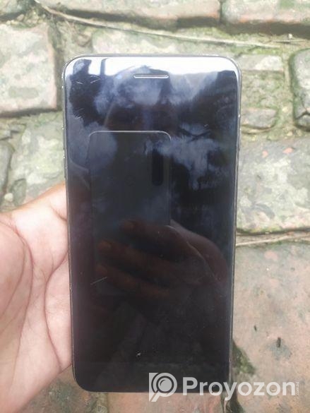 Apple iPhone 7 Plus . (Used)