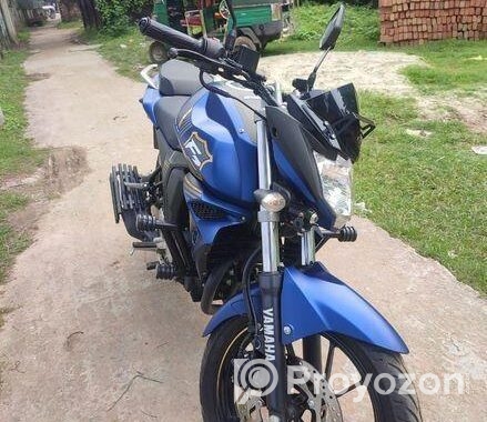 Yamaha FZs V2 . 2025