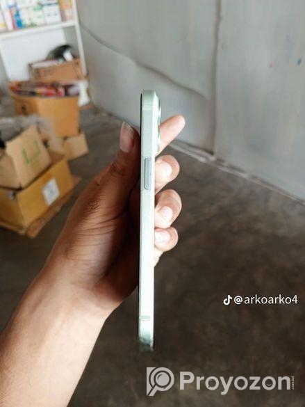 Apple iPhone 15 . (Used)