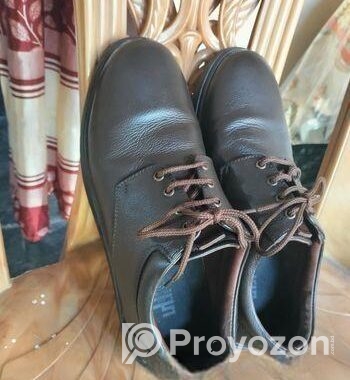 Leather shows