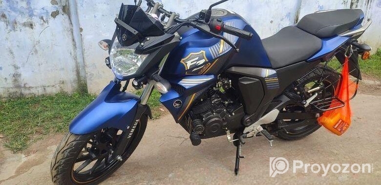Yamaha FZs V2 . 2025