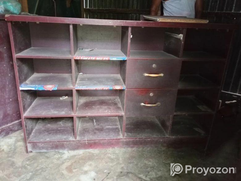 একটি ক্যাস কাউন্টার বিক্রি হবে