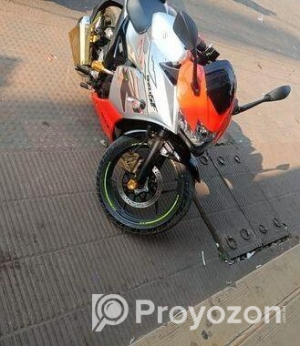 Suzuki Gixxer SF . 2024
