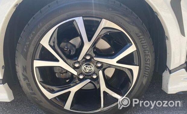 Toyota C-HR G LED 2020