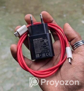 Samsung Ar 25w. Charger