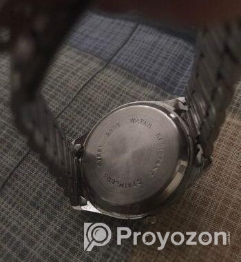 Analogue Watch for sale