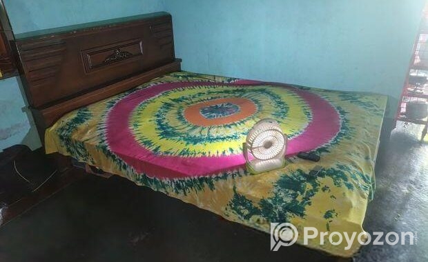 মালয়েশিয়ান কাঠের খাট