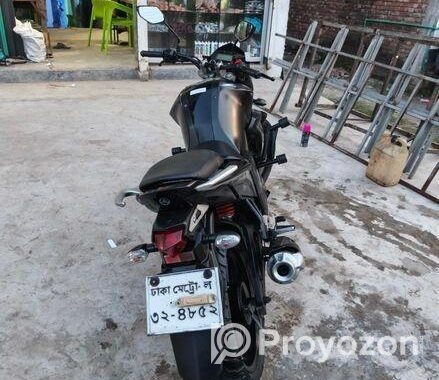 Yamaha FZs V2 fi fast malik 2017