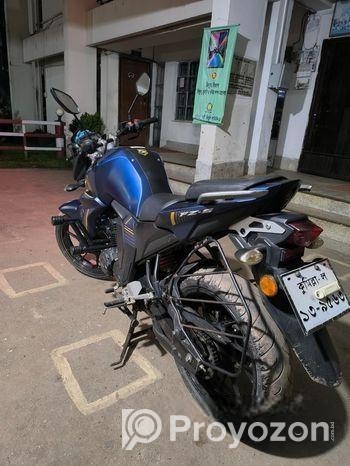 Yamaha FZs V2 . 2023