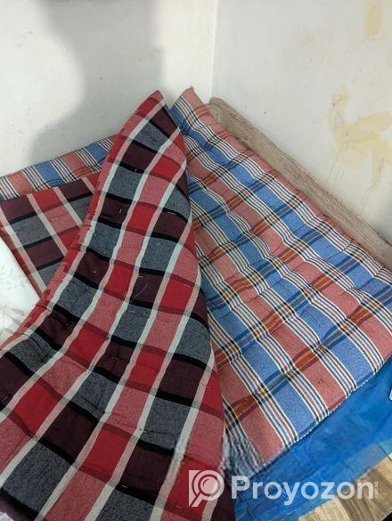 সেমি ডাবল চকি ও তোশক