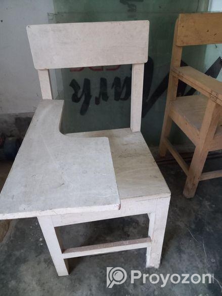 কাঠের চেয়ার বিক্রয়