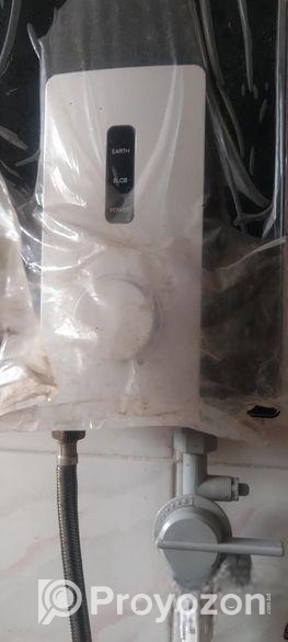 Instant water heater