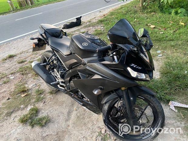 Yamaha R15 v3 drak knight 2022