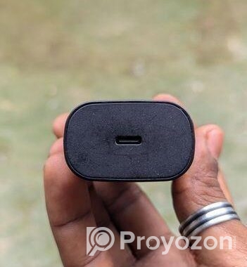Samsung Ar 25w. Charger