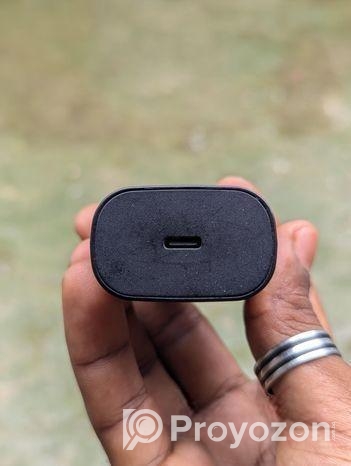 Samsung Ar 25w. Charger