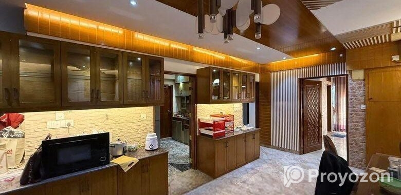 Luxurious Full Furnished Apartment Rent at 4th
