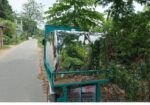 আইসক্রিম ফ্রীজ ও গাড়ি