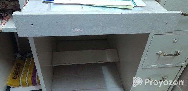 Card Board Reading Table