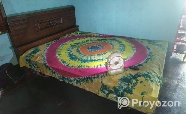 মালয়েশিয়ান কাঠের খাট