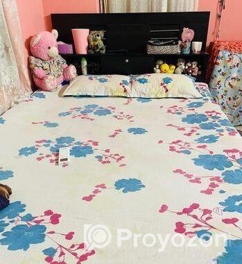 Otobi 5/7 feet box bed