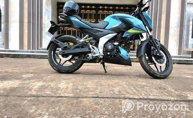 Bajaj Pulsar N 160 , 2025