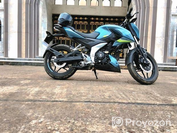 Bajaj Pulsar N 160 , 2025
