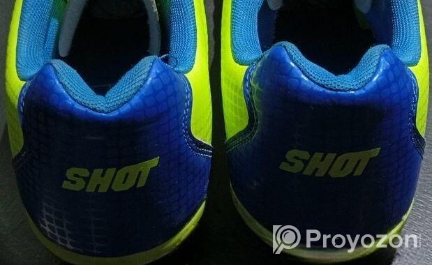 Shot Spike Boots (football) Fresh As New