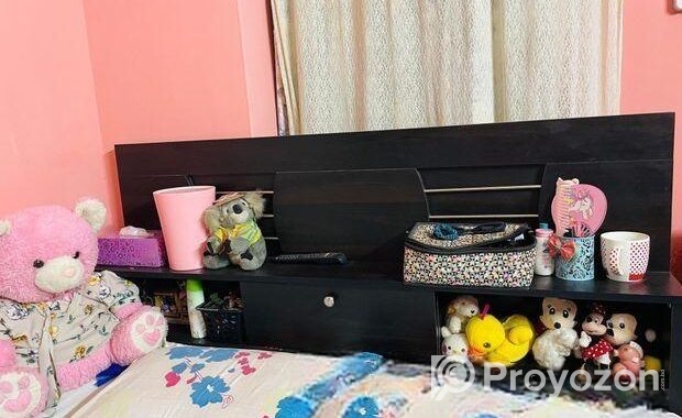 Otobi 5/7 feet box bed