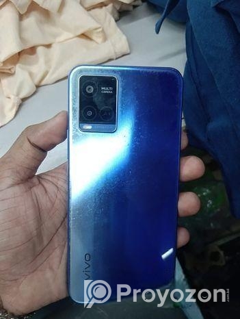 Vivo Y21 ‘ (Used)