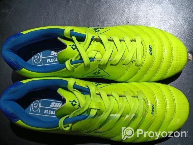 Shot Spike Boots (football) Fresh As New