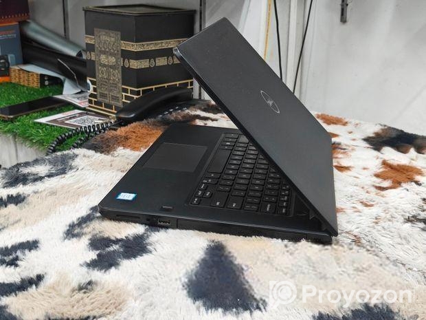 intel Core i5-7th Gen 8GB RAM SSD 256GB fresh cond