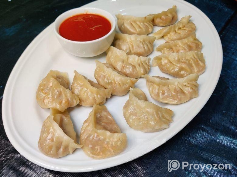 চিকেন মোমো