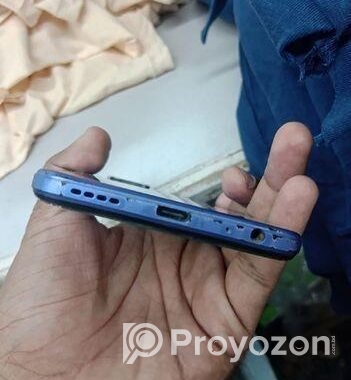 Vivo Y21 ‘ (Used)