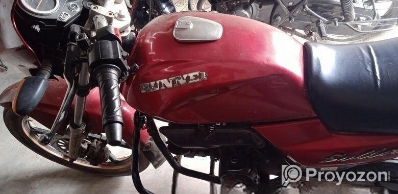 Runner Bullet পুরাতন গাড়ি 2015