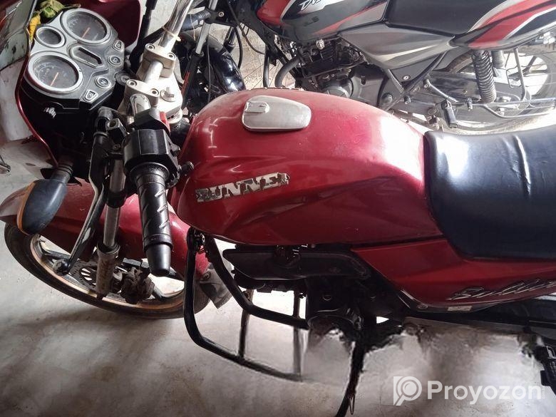 Runner Bullet পুরাতন গাড়ি 2015