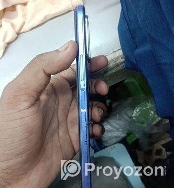 Vivo Y21 ‘ (Used)