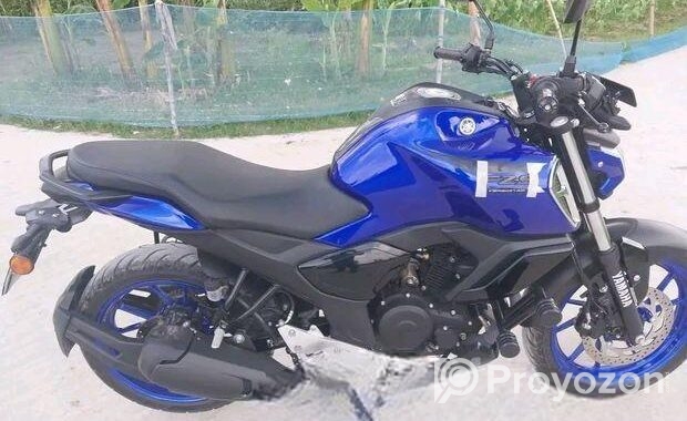 Yamaha Fzs V4 . 2025