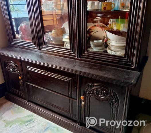 Showcase – Excellent Condition