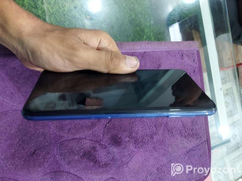 Samsung Galaxy A10 A10–2/32GB (Used)