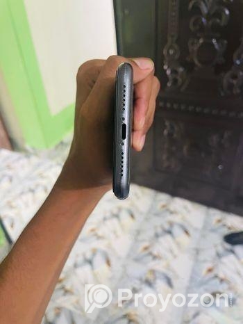 Apple iPhone 11 128gb (Used)