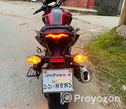 Honda X Blade ` 2023