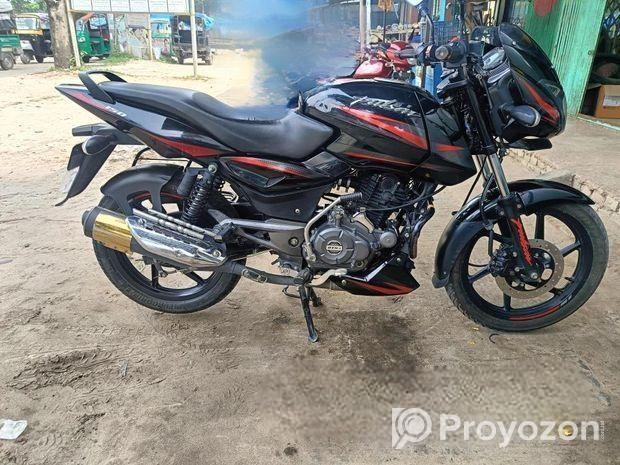 Bajaj Pulsar 150 . 2021