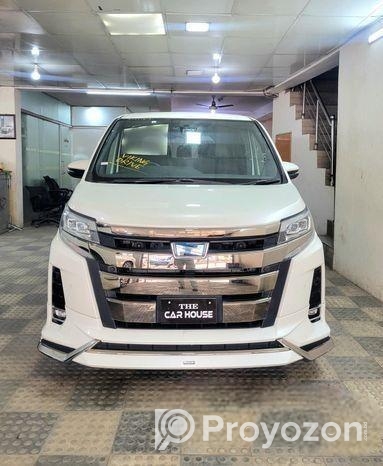 Toyota Noah Si WXB READY STOCK 2020
