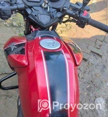 TVS Apache RTR 160 . 2022