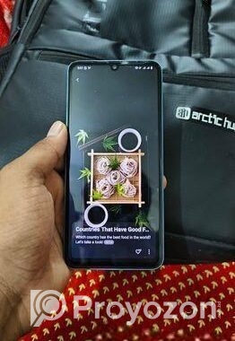Vivo V 25, 8/128 (Used)