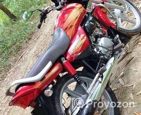Hero HF Deluxe . 2021