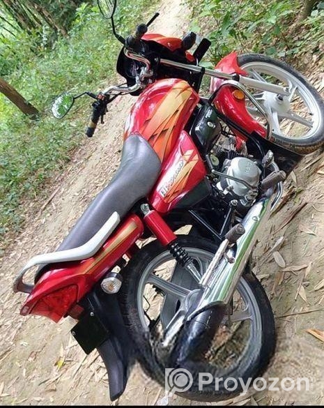 Hero HF Deluxe . 2021